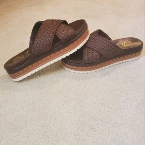 Vince Camuto Sandals Size 6